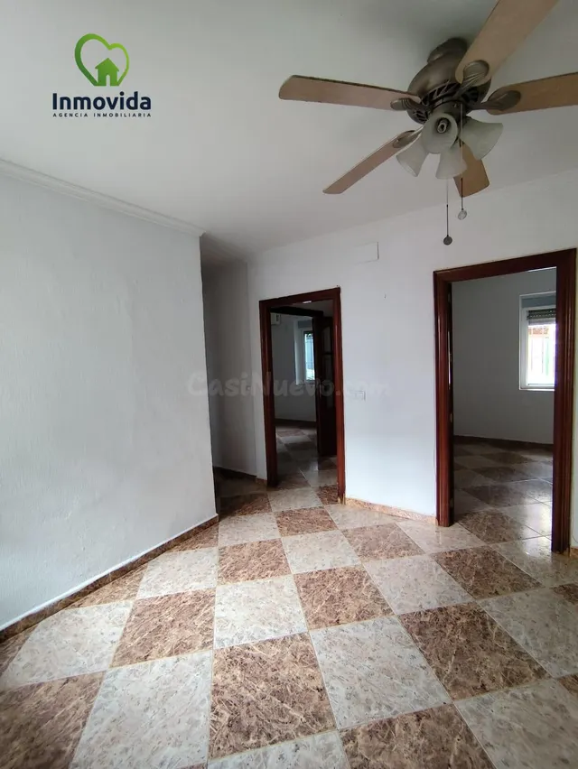 Amplia Casa en Cañero, Córdoba - Oportunidad Única por €240. - foto 5