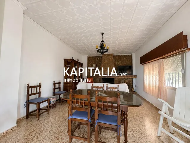 Casa en ALQUILER en Bixquert con piscina privada, jardín y barbacoa — 5