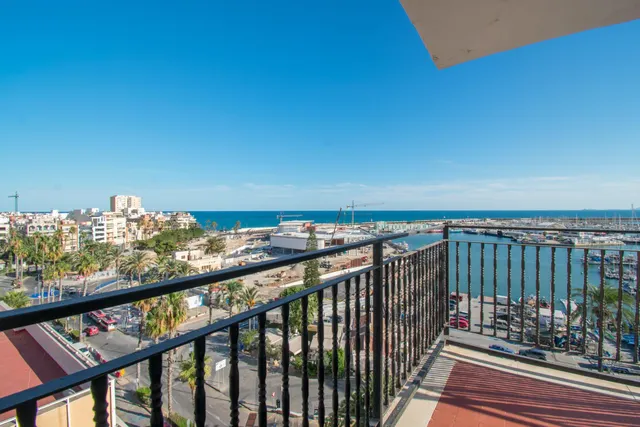 Apartamento a la venta en el Paseo Vista Alegre — 41