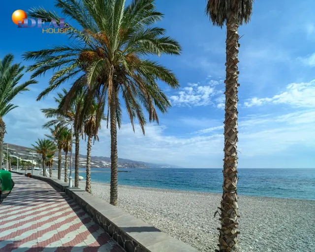 Estupendo piso en venta ubicado en Castell de Ferro — 8