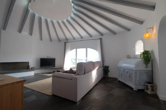 VILLA DE LUJO COMPUESTA POR 3 APARTAMENTOS INDIVIDUALES, TODO DE PRIMERA CALIDAD CON VISTAS AL MAR — 44