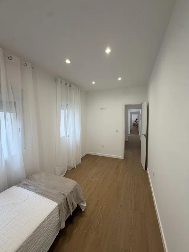 Vivienda totalmente reforma de tres habitaciones en el centro de Castellón — 18