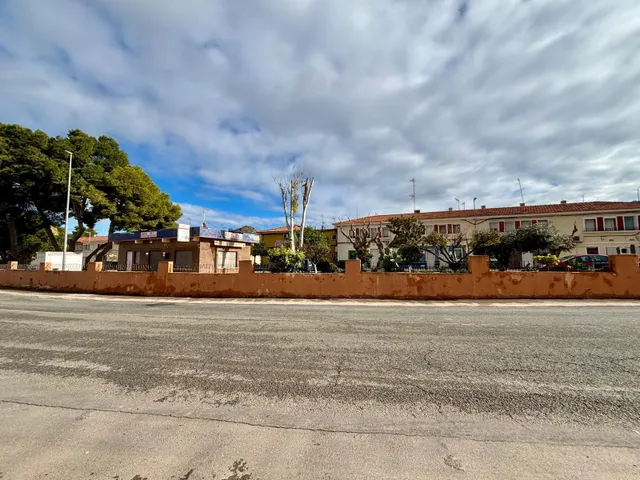 LOCAL COMERCIAL EN LA UNIÓN — 25