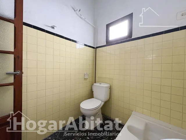 ¡Vistas a las montañas! Casa amplia y luminosa para reformar con patio y gran terraza — 40