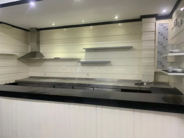 Local comercial en levante — 5