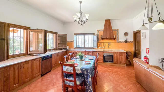 VILLA DE LUJO EN ALMOJÍA. MÁLAGA — 16