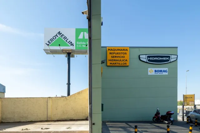 Nave industrial 1400m² en venta - Alcampo — 25