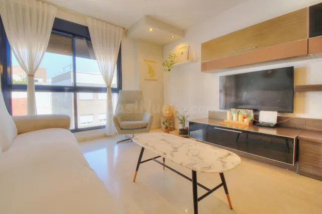 Ático dúplex con 2 terrazas, garaje y trastero en calle cént - foto 5
