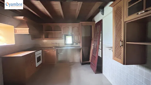 CASA ADOSADA EN LIENDO — 23
