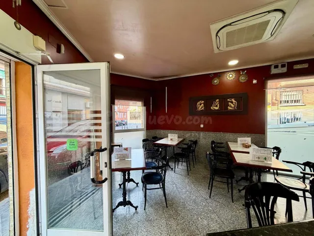 LOCAL DE RESTAURACIÓN, EN VISTA ALEGRE - foto 2