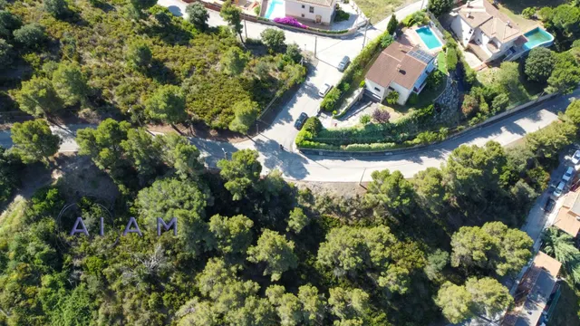 Posibilidad de edificar casa en una sola planta - SANTA SUSA - foto 5
