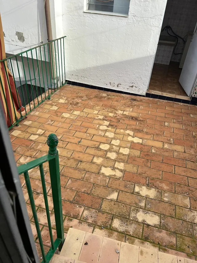 PISO INDEPENDIENTE EN MARÍA AUXILIADORA — 16