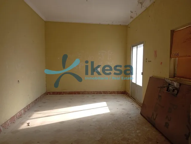 Venta de Casa Adosada en Macael (Almería) - foto 4
