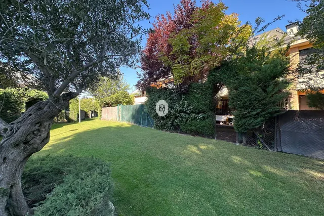 UNA CASA PARA VIVIR Y DISFRUTAR EN FAMILIA — 23