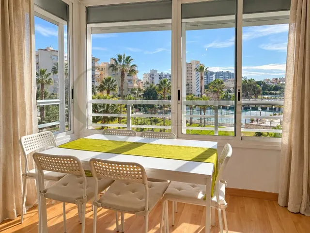 Piso de 3 habitaciones en Playa de San Juan a unos pocos pasos del mar — 7
