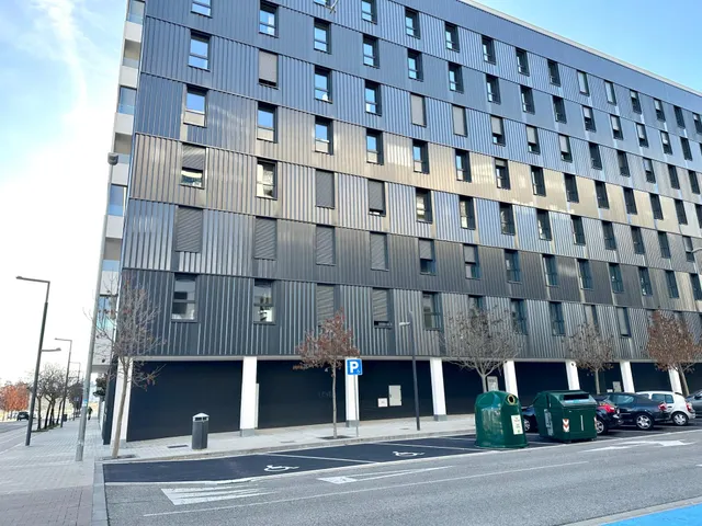 LOCAL COMERCIAL EN LEZKAIRU (PAMPLONA) — 11