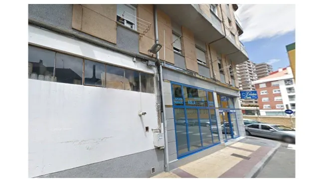 Piso de 3 dormitorios en Torrelavega - foto 4
