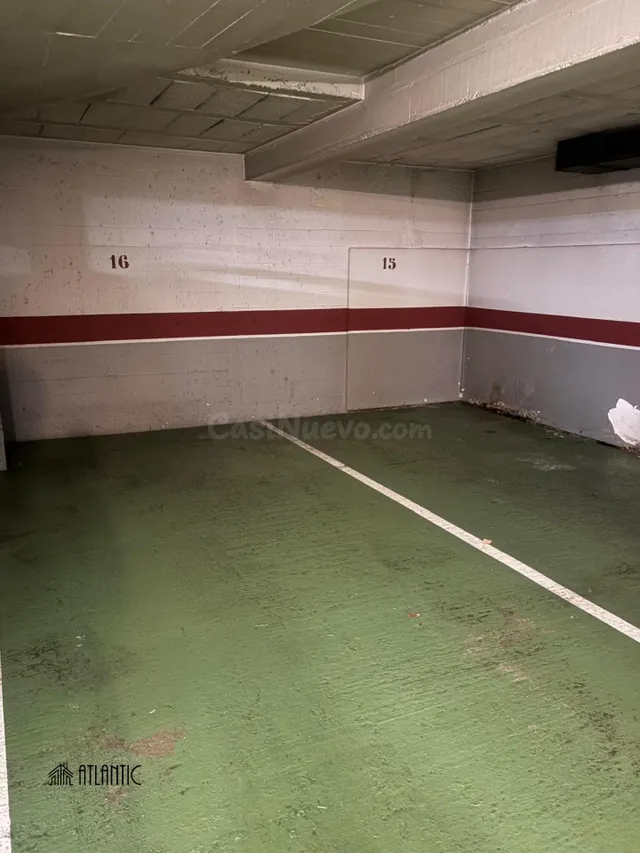 Se vende plaza de garaje muy bien situada - foto 4