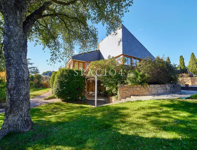 Chalet independiente en venta en La Chopera, Las Rozas — 48