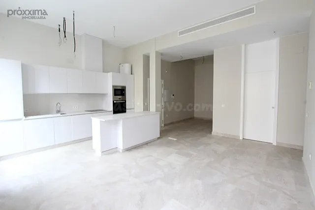 Espléndido Piso Seminuevo en Altozano - Pagés del Corro por €1500 — 4