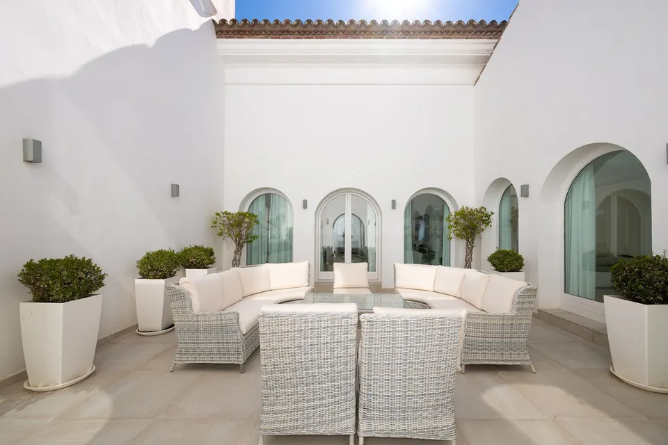 Chalet 9 habitaciones 1112m² en venta - Marbella