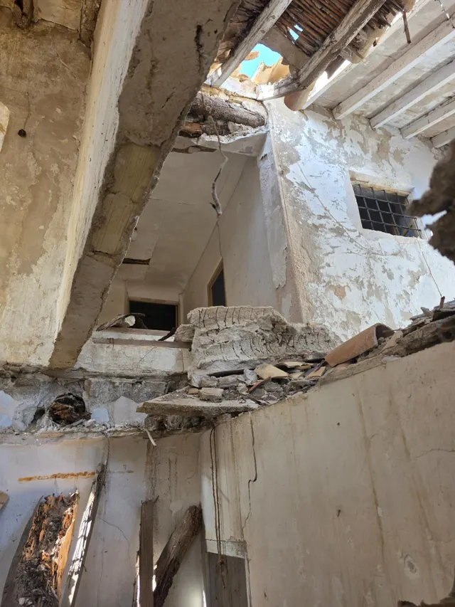 OCASIÓN! Casa de 250m2 con terreno para Reforma Total — 16