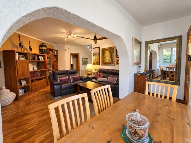 Casa con piscina privada, jardín y porche en Can Sors — 9