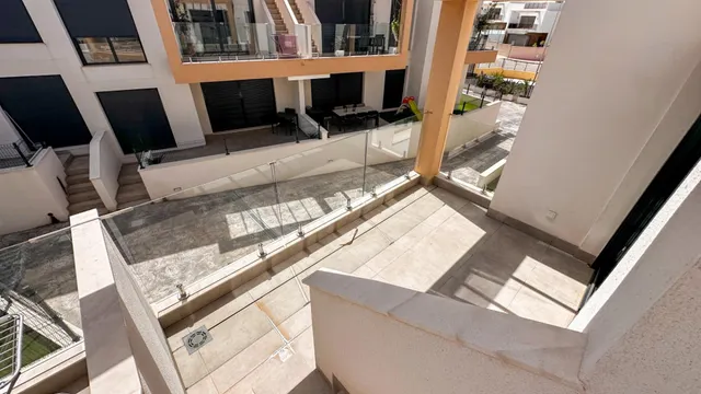Apartamento 2 habitaciones 65m² en venta - PAU 8 — 22