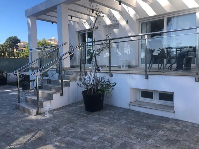 Espectacular Chalet Moderno en La Nucía - foto 4