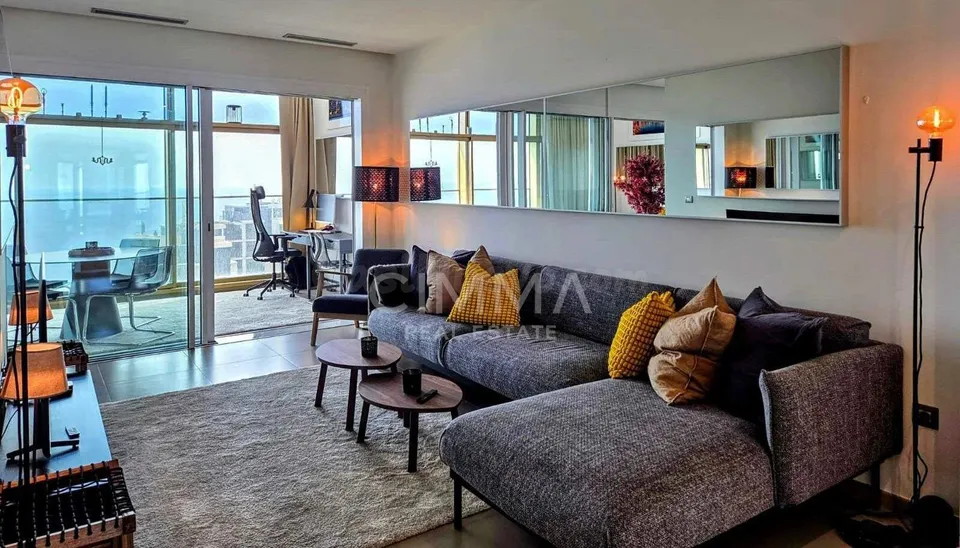 Exclusivo Piso Seminuevo en Playa de Poniente, Benidorm