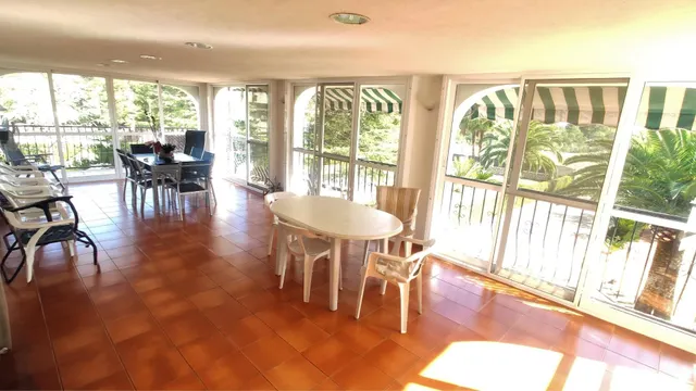 Chalet con piscina ubicado cerca del casco urbano en Ontinyent — 10