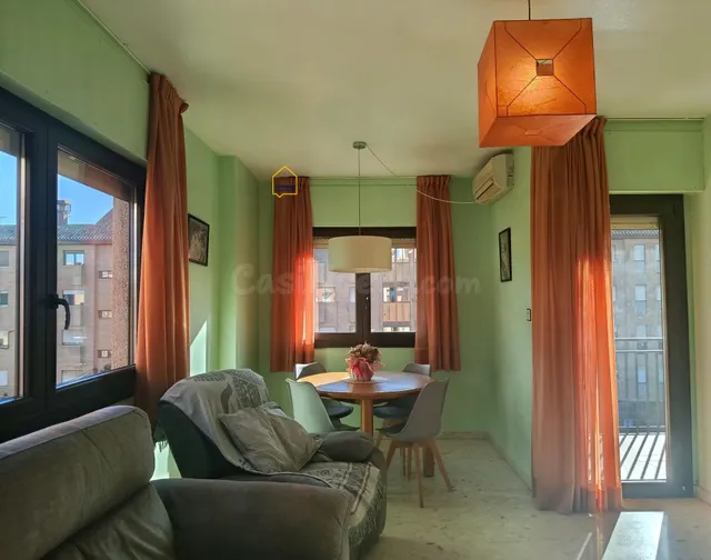 Piso a la venta, con vistasy terraza en el centro de Totana - foto 4