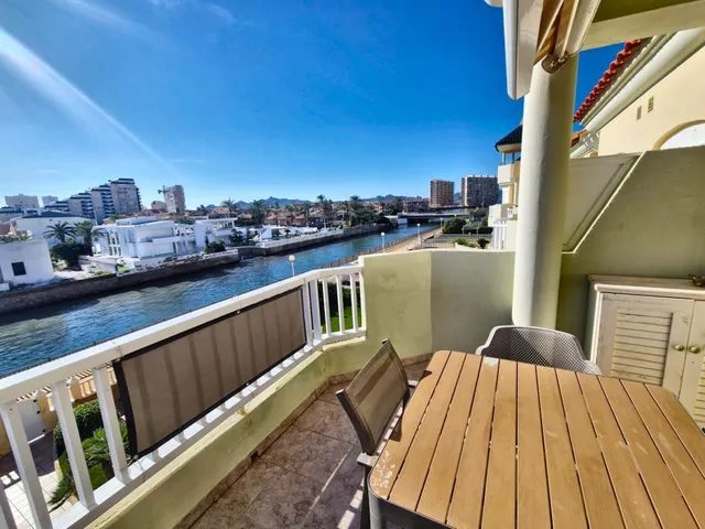 Apartamento reformado con vistas al Mediterráneo y espectacular solárium privado en Residencial Ipanema, La Manga km 2 — 12