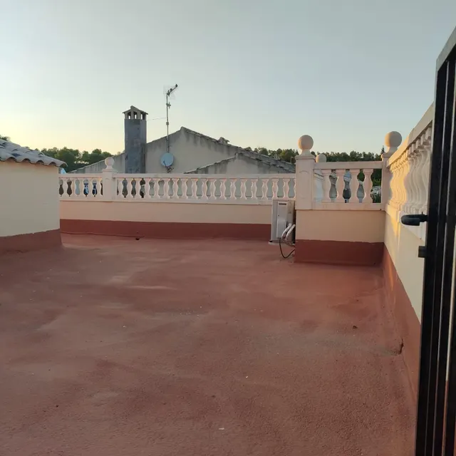 Casa 4 habitaciones 122m² en venta - Urbanización cañada verde — 43