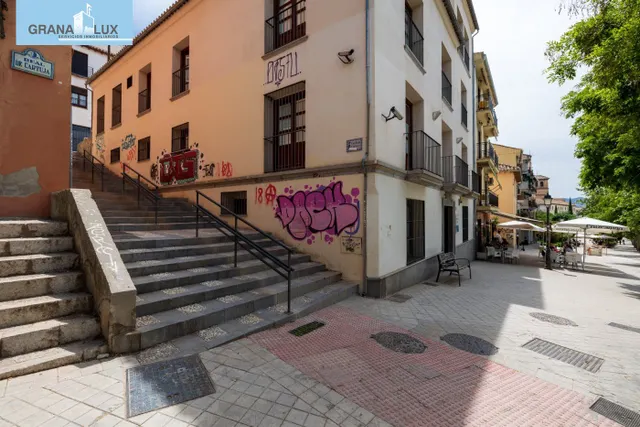 Impresionante proyecto, enclavado en una de las zonas mas exclusivas de Granada. — 12
