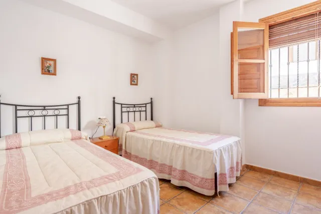 PRECIOSAS CASITAS RURALES EN EL VALLE DE LECRÍN — 20