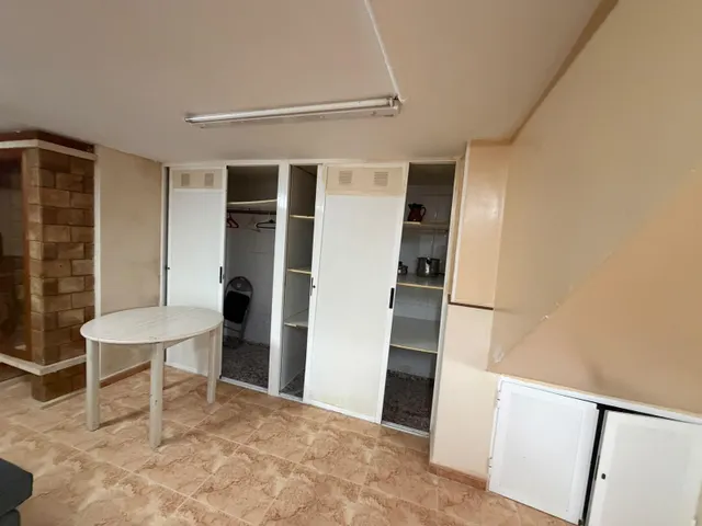 CASA INDEPENDIENTE EN EL ESTRECHO DE SAN GINÉS – 290 m2 – 5 DORMITORIOS – 4 BAÑOS — 23