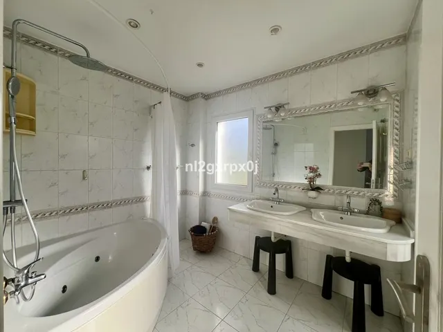 Chalet 3 habitaciones 276m² en venta - Marbella — 19