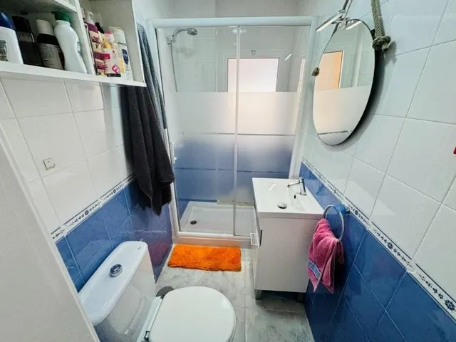 APARTAMENTO REFORMADO A 100 M DE LA PLAYA — 19