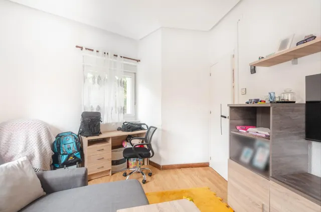 PISO EXTERIOR CON RENTABILIDAD DEL 5,53 % EN OVIEDO - foto 5