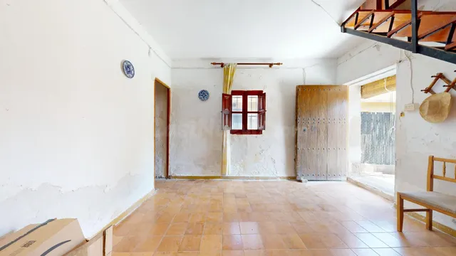 CASA DE CAMPO EN CORVERA CON 5.400 M2 DE PARCELA — 4