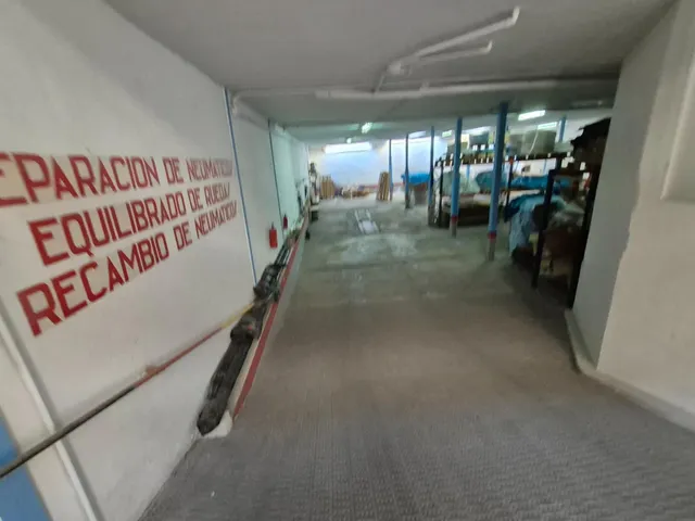 Venta de local - foto 4