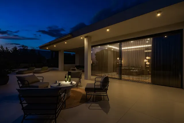 Chalet 5 habitaciones 868m² en venta - Costa del Sol — 47