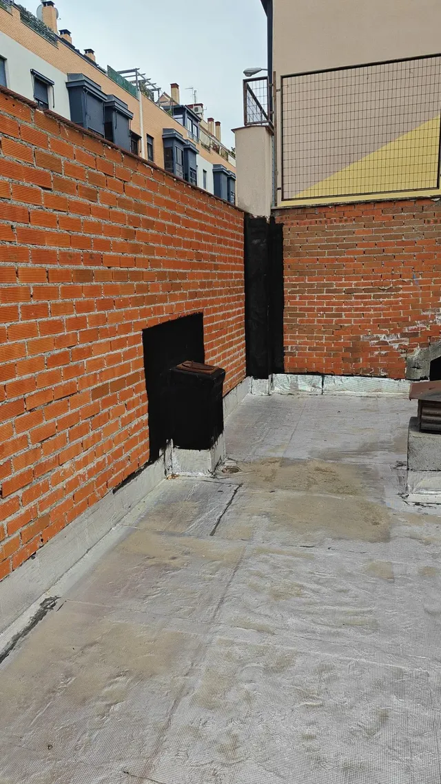 Edificio en venta Madrid Zona Latina Campamento — 12