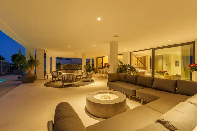 Chalet 5 habitaciones 473m² en venta - Marbella — 48