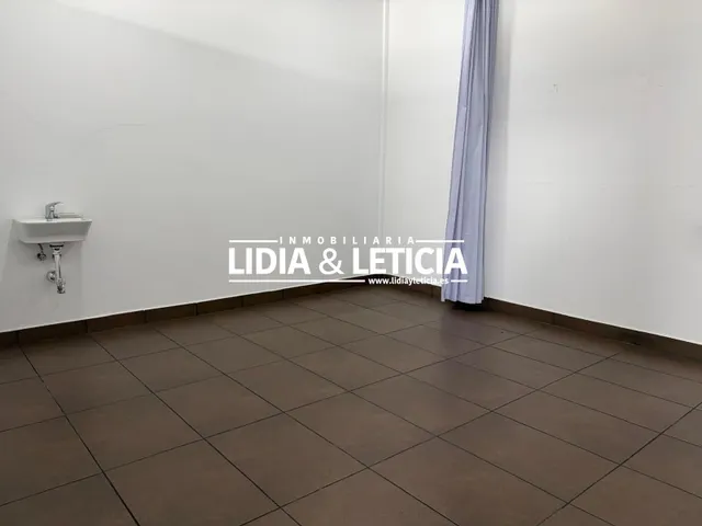 Local Comercial ideal para Consultas, Centro Médico... — 7