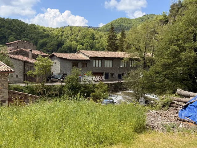 Rupit | Casa de piedra con encanto y gran potencial en el corazón del pueblo — 20