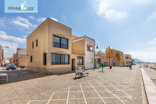 ATENCION PONEMOS A LA VENTA EL PRIVILEGIO DE VIVIR EN PRIMERÍSIMA LÍNEA DE PLAYA. ¡EN CABO DE GATA! — 37