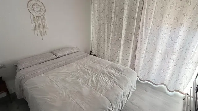 Piso amueblado de 3 dormitorios con balcones en Yecla — 8