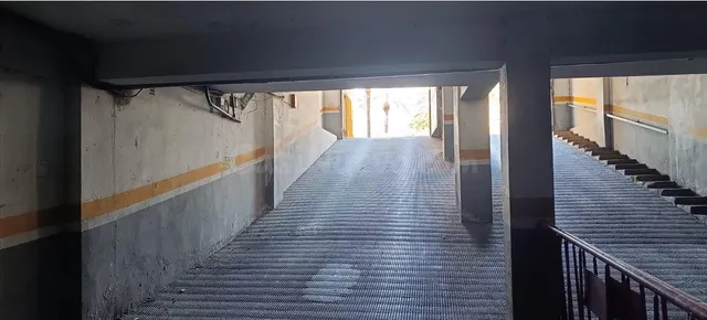 Garaje en venta en Tomas De Villarroya - foto 2